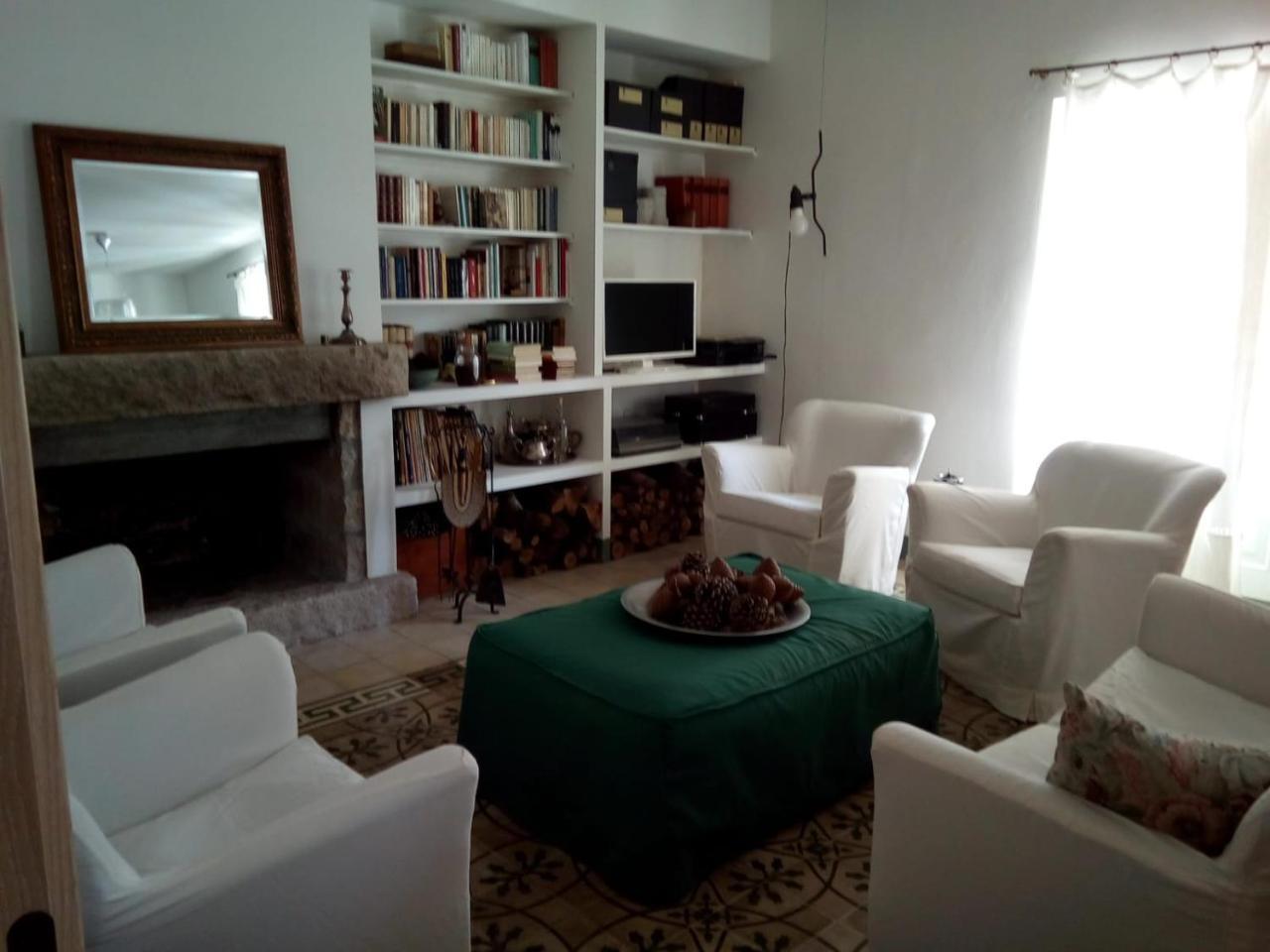 Locanda Li Manni Aggius Экстерьер фото